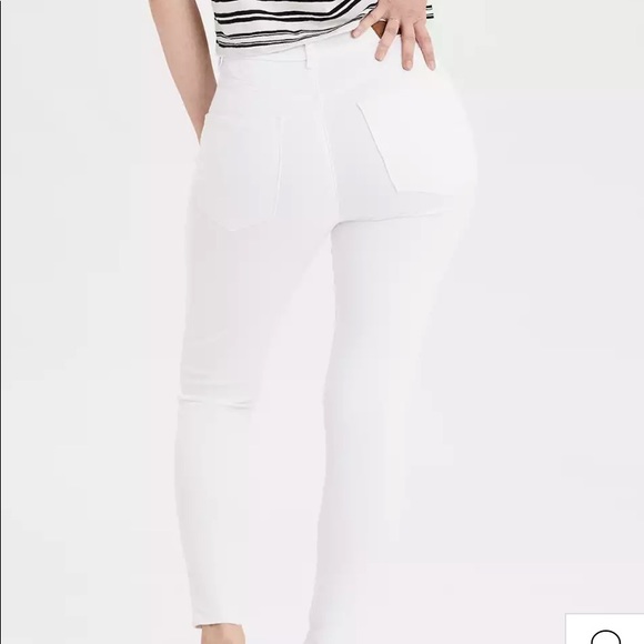 BNWT Sold Out White denim high waisted curvy stretch jeans - Picture 6 of 7